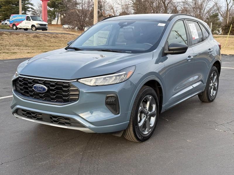 used 2023 Ford Escape car, priced at $24,995