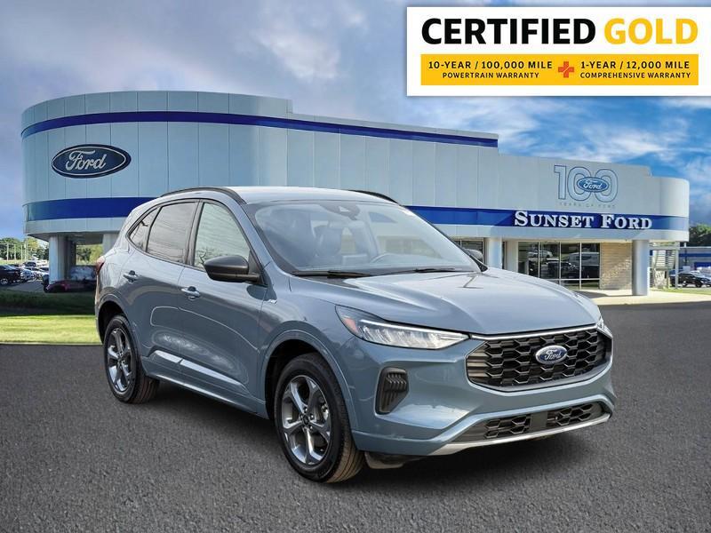 used 2023 Ford Escape car, priced at $24,995