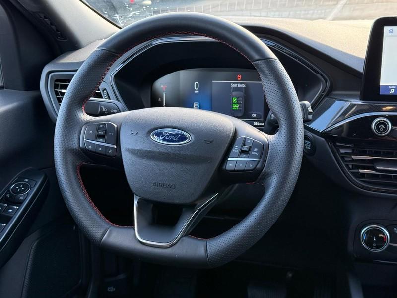 used 2025 Ford Escape car, priced at $21,995