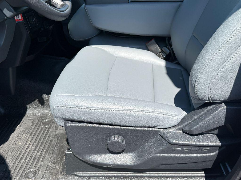 new 2025 Ford F-450 car, priced at $84,995