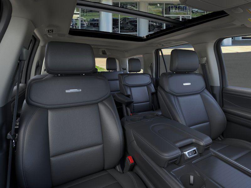 new 2025 Ford Expedition car, priced at $76,255