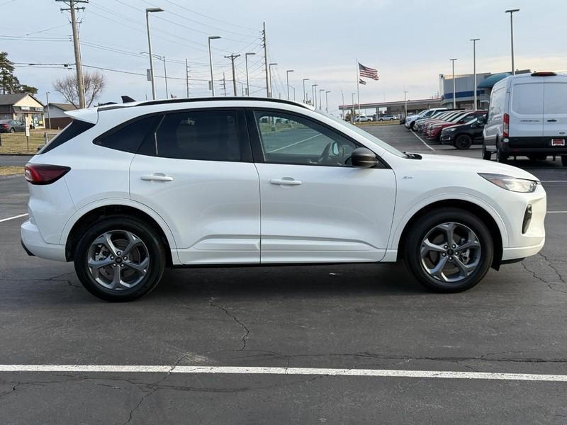 used 2023 Ford Escape car, priced at $23,995