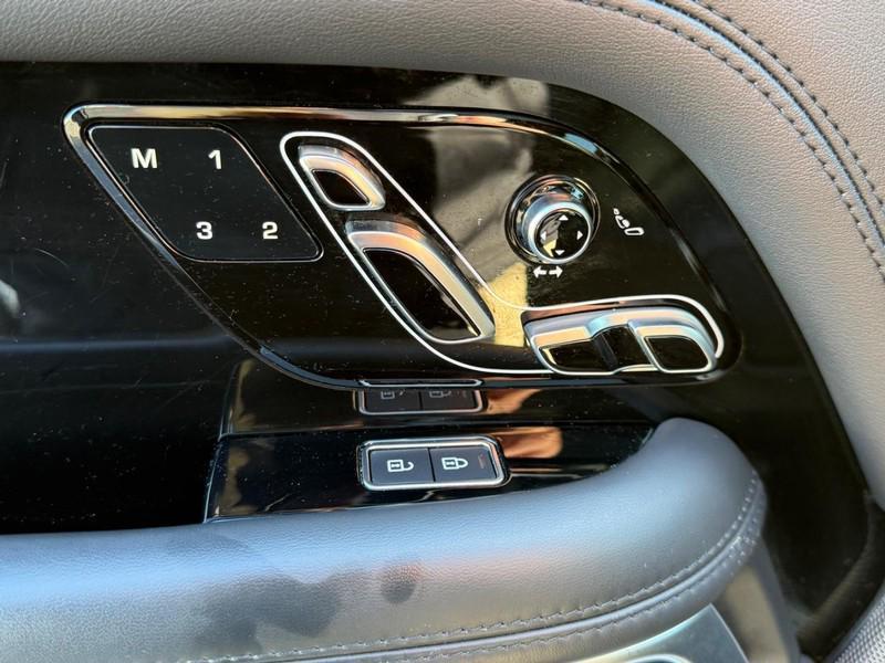 used 2022 Land Rover Range Rover car, priced at $50,995