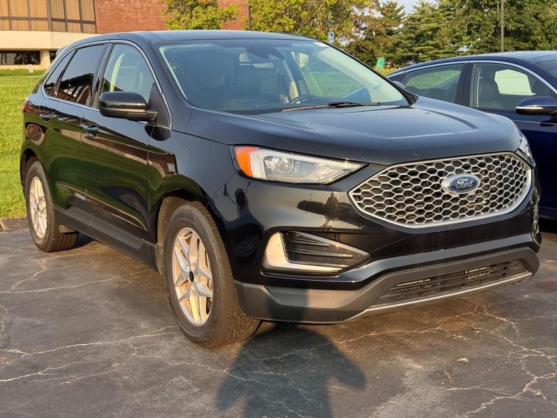 used 2024 Ford Edge car, priced at $24,615