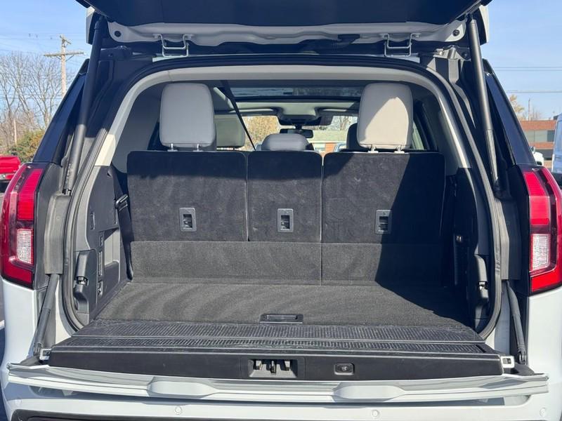 used 2025 Ford Expedition car, priced at $58,995