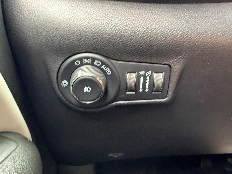 used 2022 Jeep Compass car, priced at $24,995