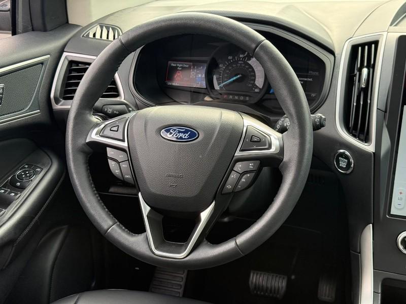 used 2024 Ford Edge car, priced at $26,995