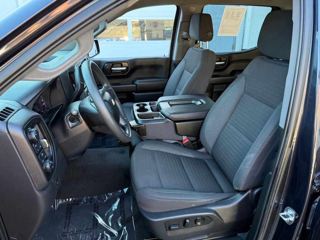 used 2022 Chevrolet Silverado 1500 car, priced at $27,988