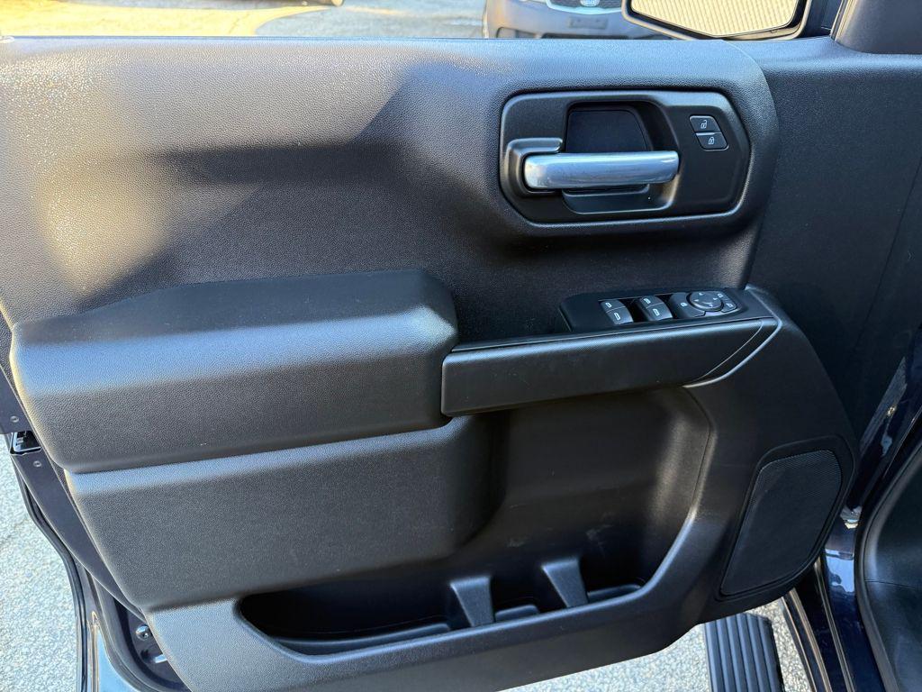 used 2022 Chevrolet Silverado 1500 car, priced at $27,988