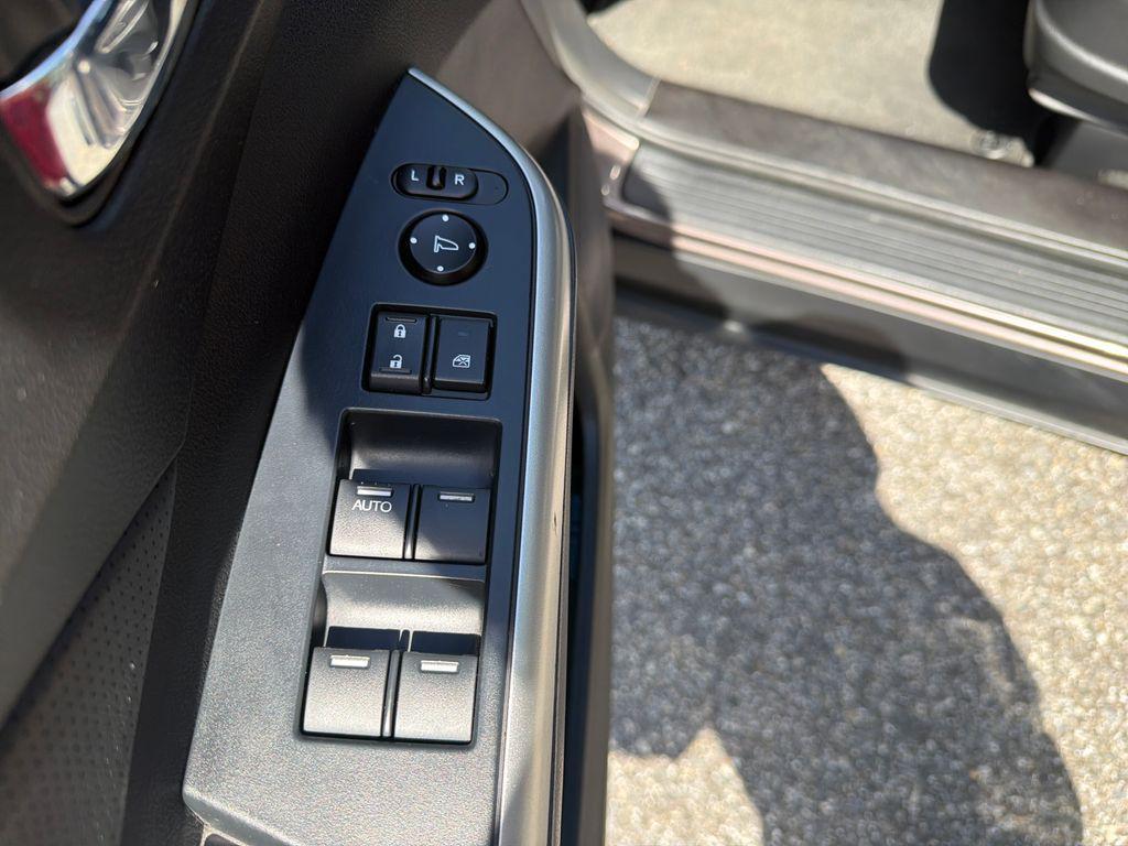 used 2015 Honda CR-V car, priced at $13,299