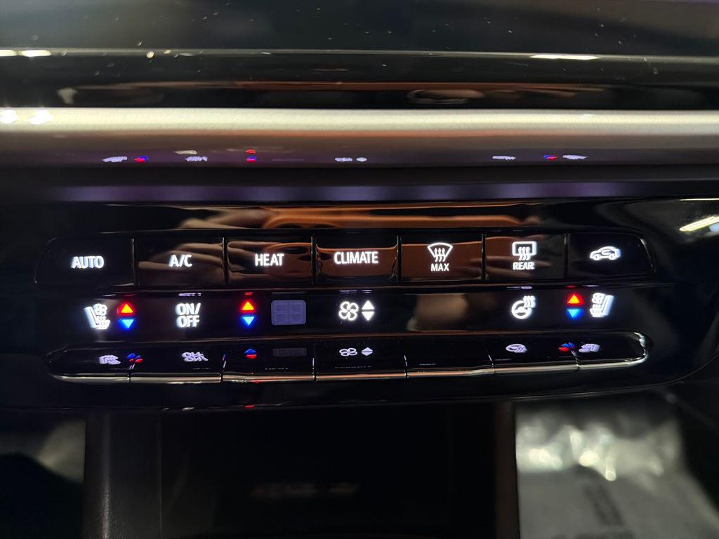 used 2023 Chevrolet Bolt EUV car, priced at $20,988