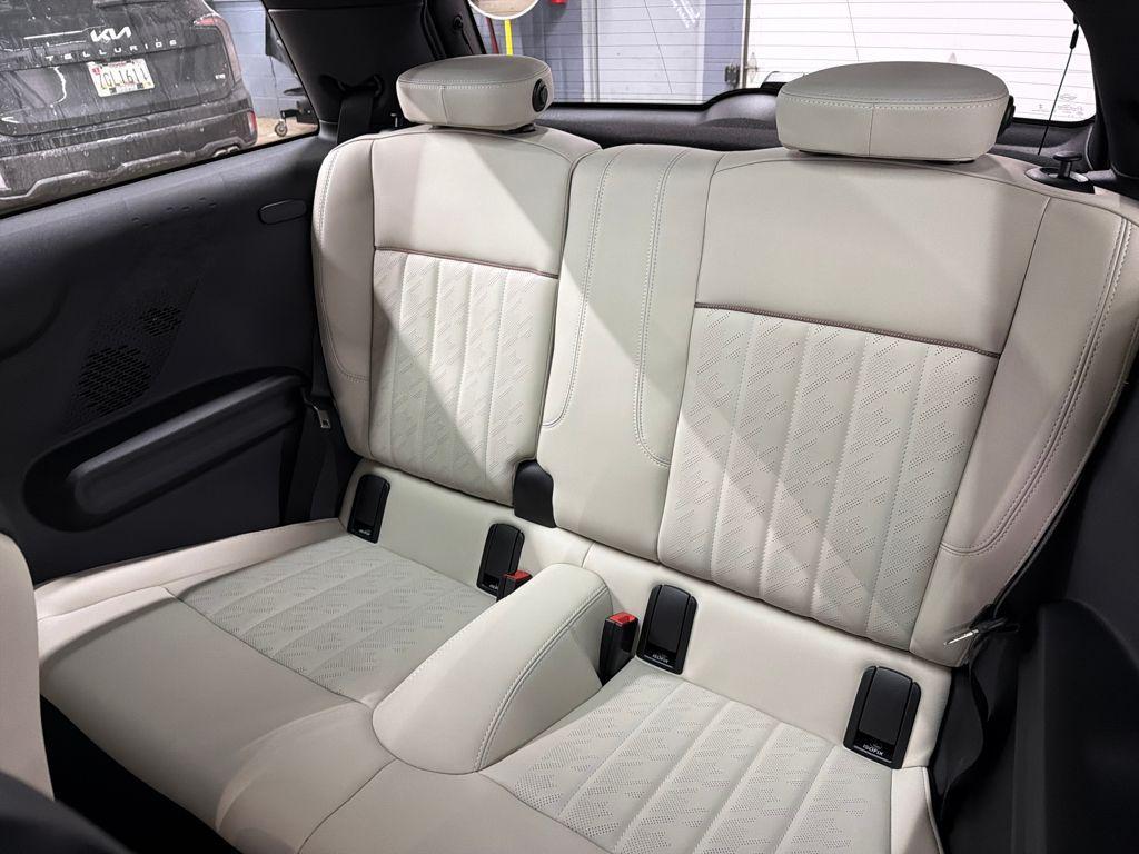 used 2026 MINI Hardtop car, priced at $37,988