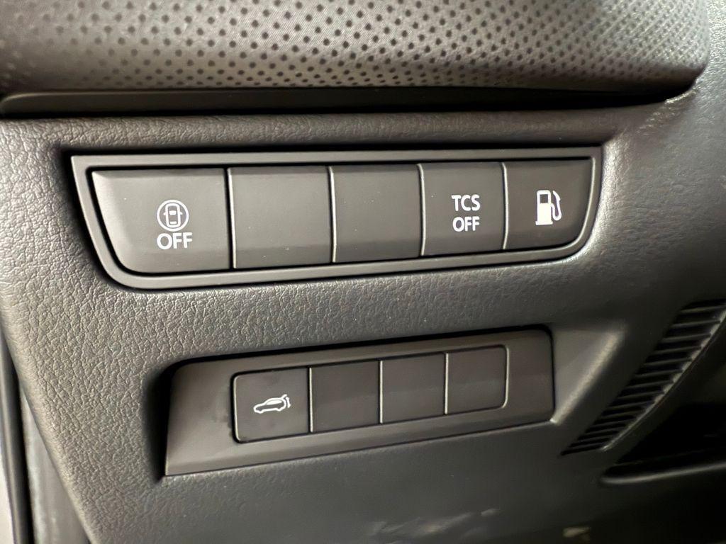 used 2025 Mazda CX-50 Hybrid car, priced at $32,988