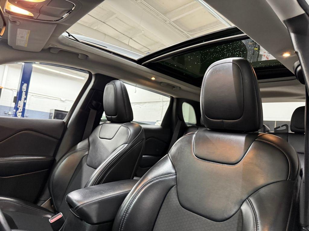 used 2019 Jeep Cherokee car, priced at $14,988