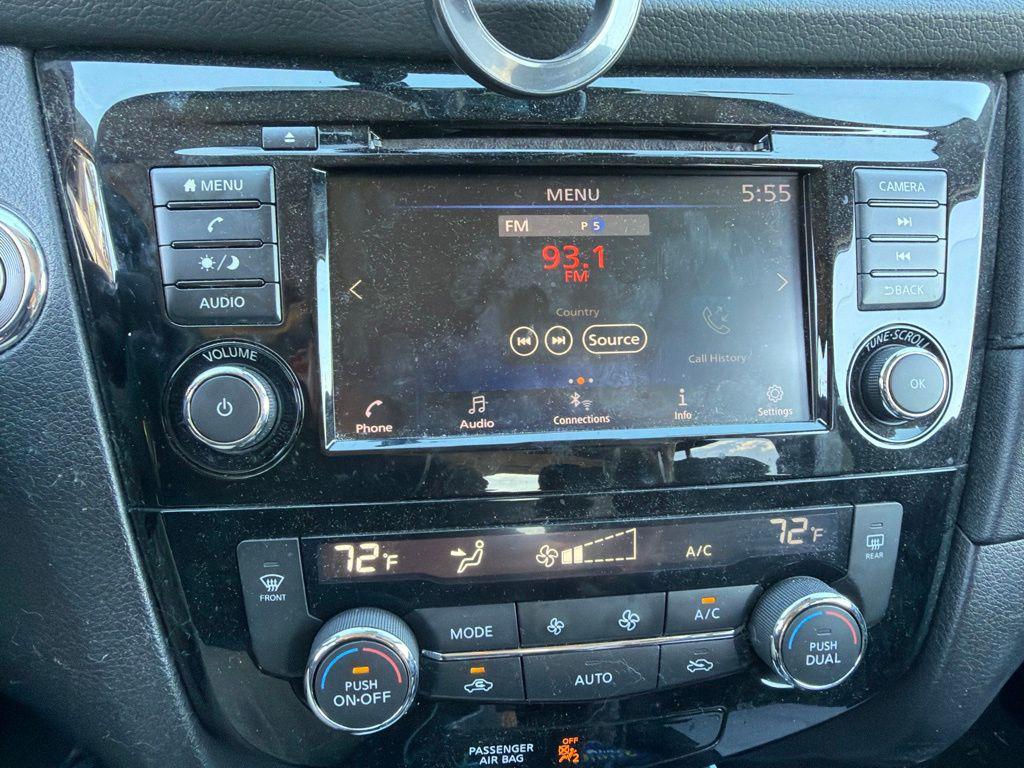 used 2020 Nissan Rogue car, priced at $13,999