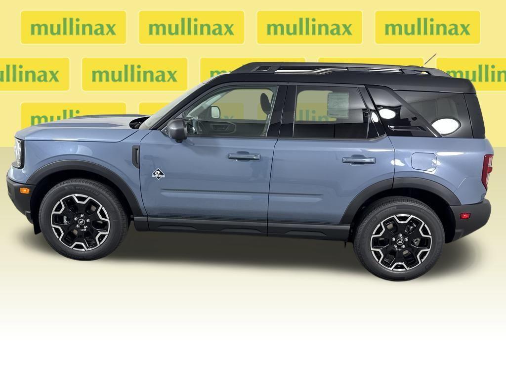 new 2025 Ford Bronco Sport car, priced at $35,588