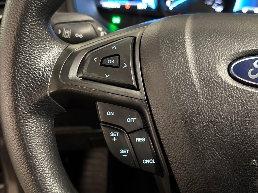 used 2023 Ford Edge car, priced at $18,000