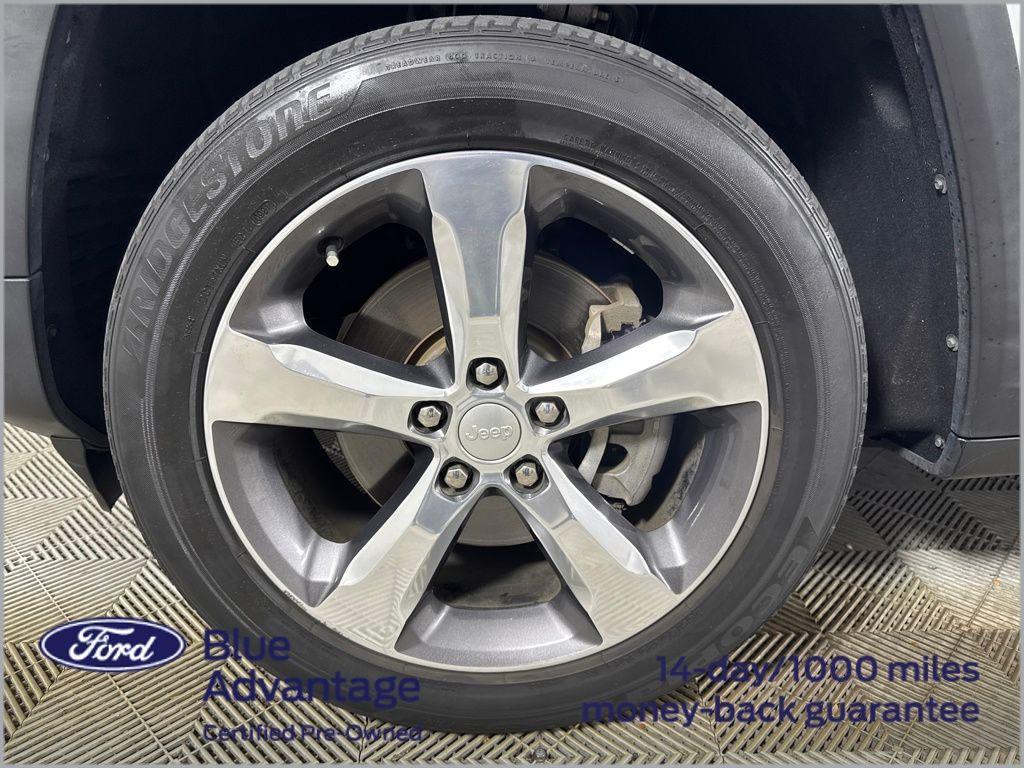 used 2021 Jeep Grand Cherokee L car, priced at $26,900