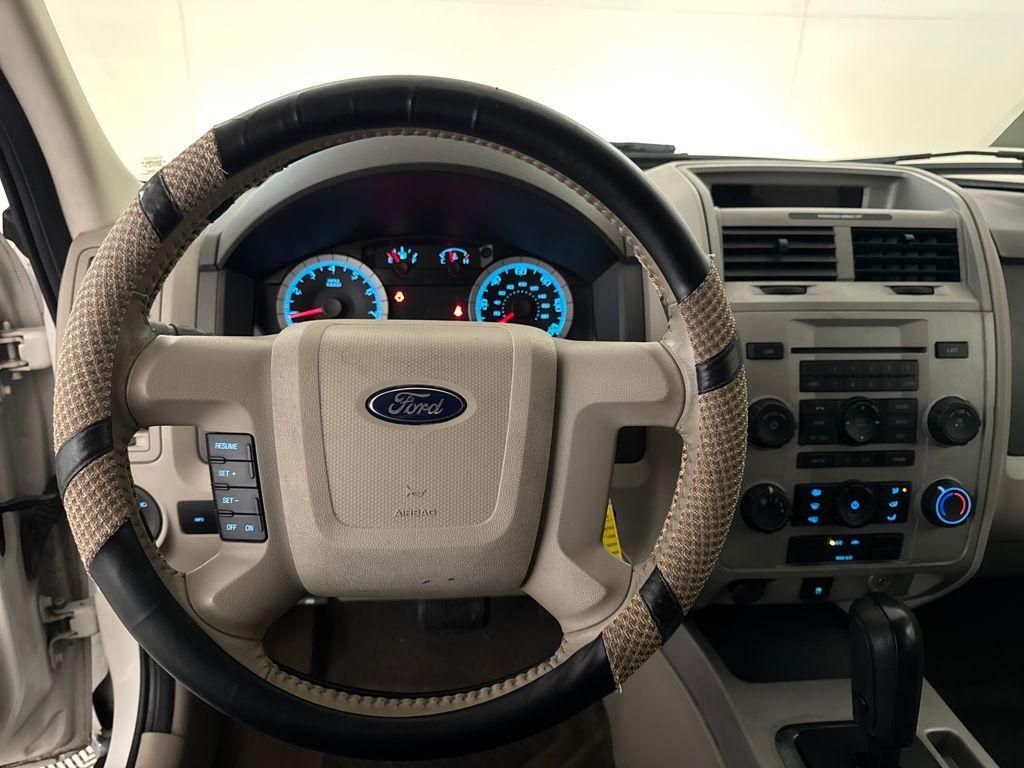used 2009 Ford Escape car, priced at $5,900