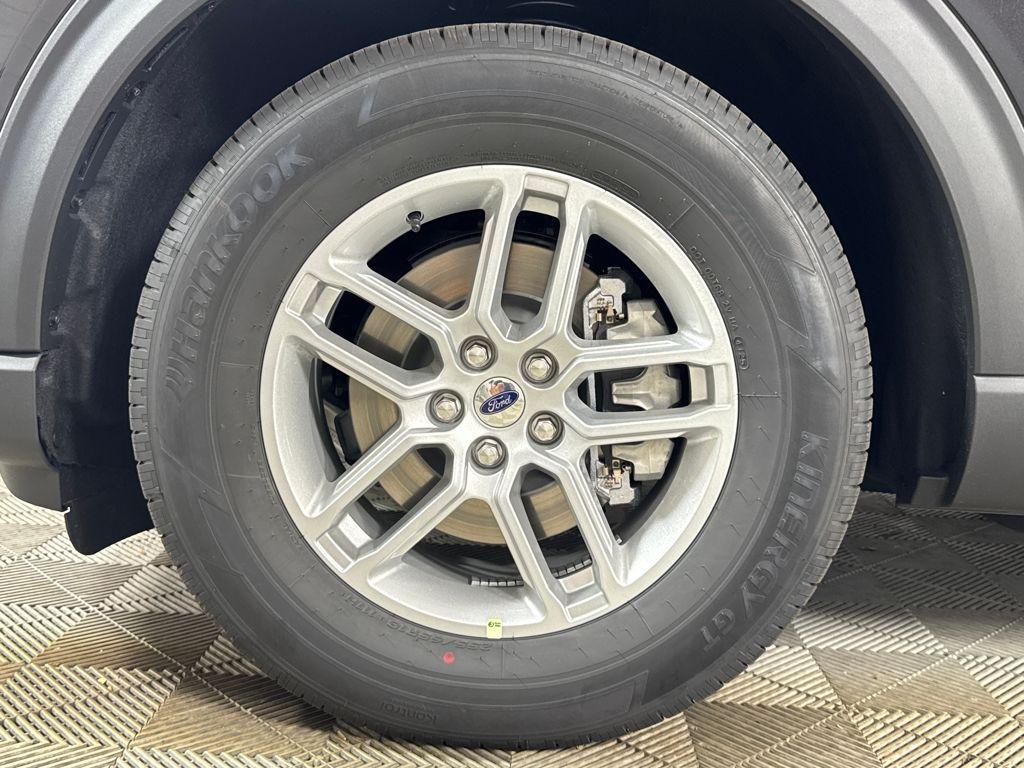 new 2026 Ford Explorer car, priced at $36,842