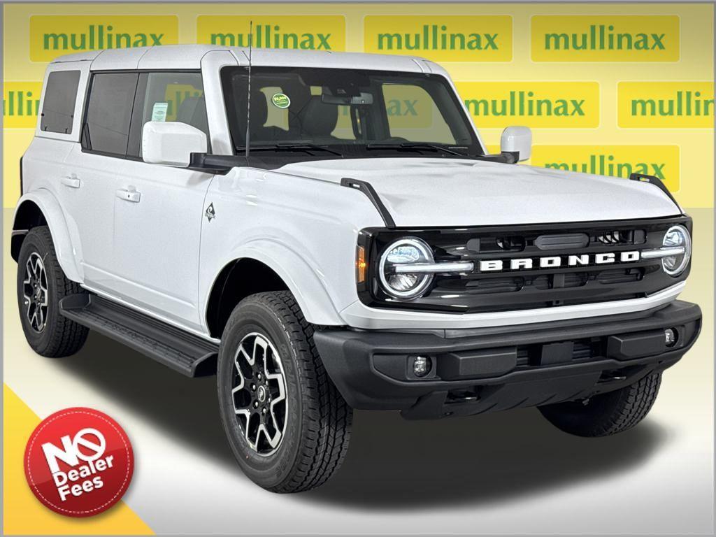 new 2025 Ford Bronco car, priced at $48,419