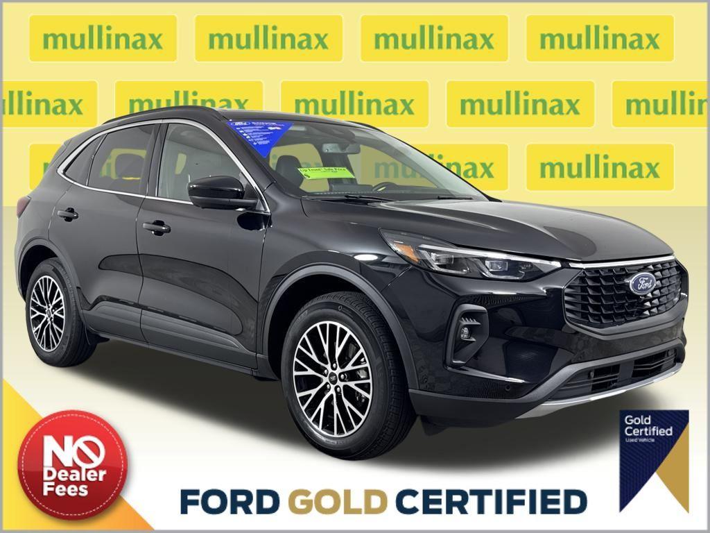 used 2025 Ford Escape car, priced at $32,000