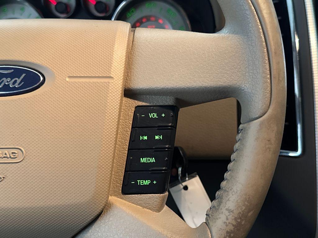 used 2007 Ford Edge car, priced at $6,900