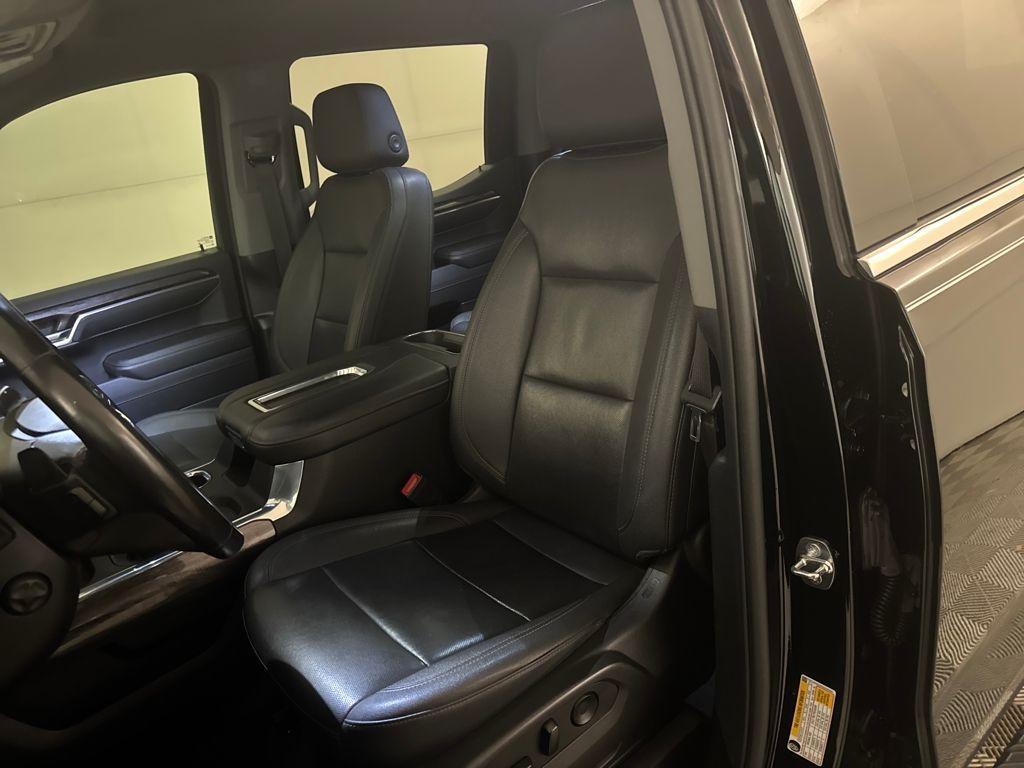 used 2022 Chevrolet Silverado 1500 car, priced at $39,900