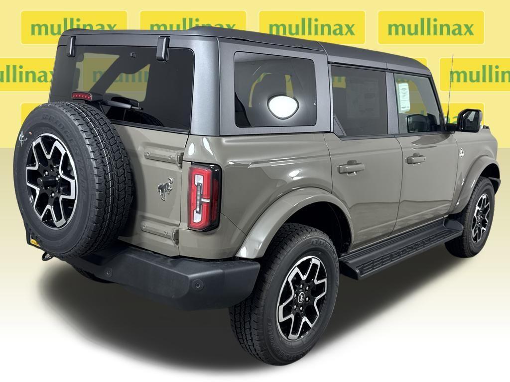 new 2025 Ford Bronco car, priced at $49,166