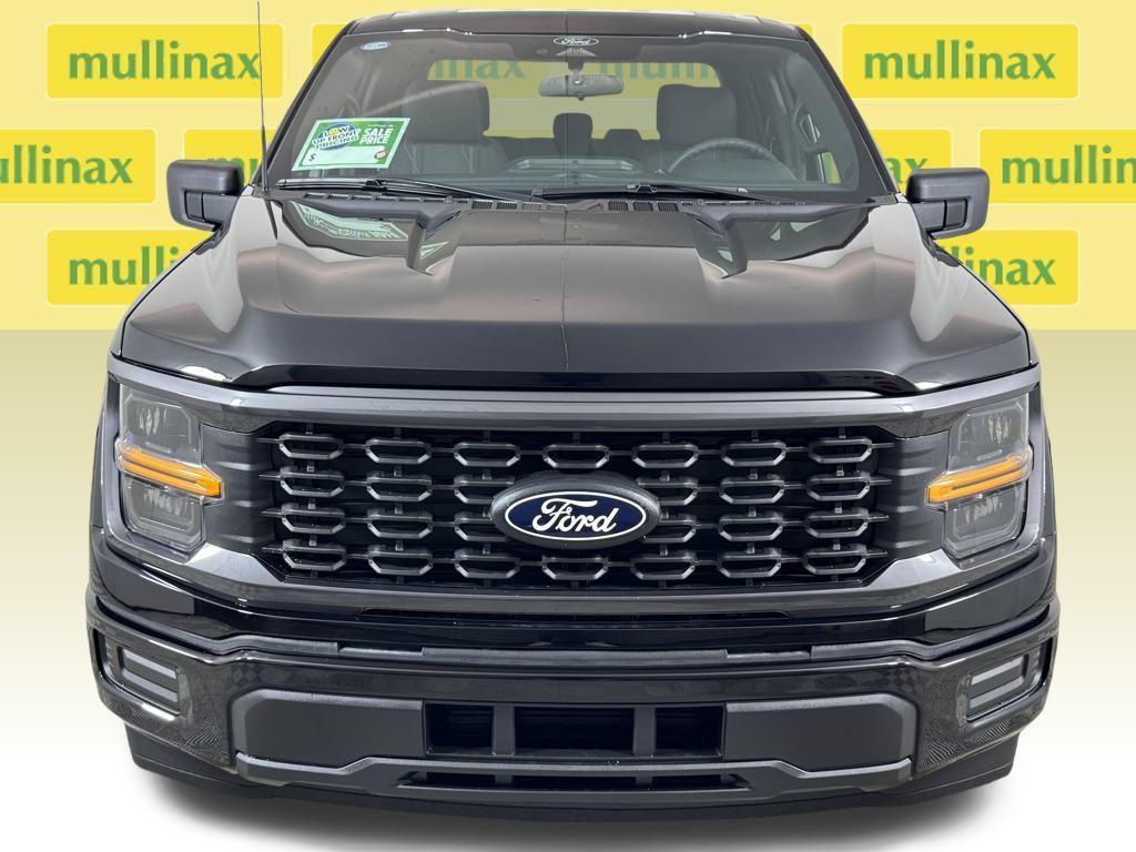 new 2025 Ford F-150 car, priced at $39,211
