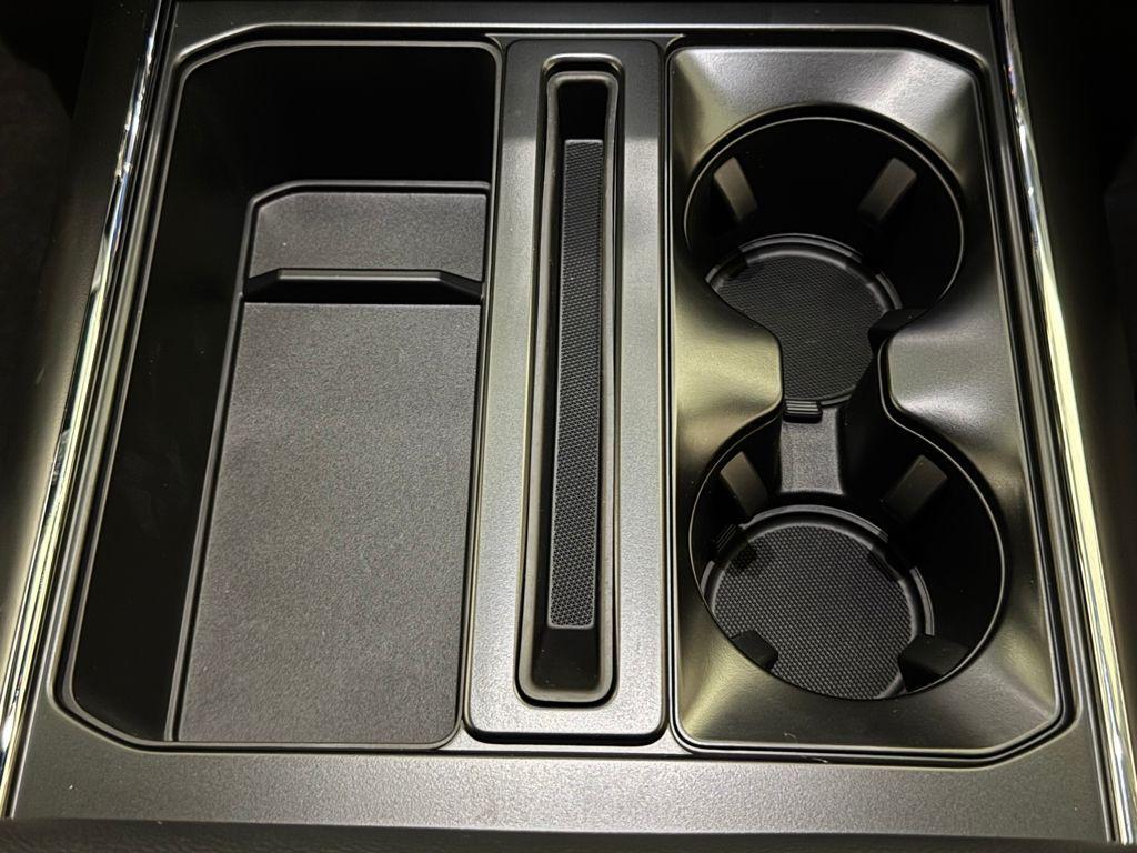 new 2025 Ford F-150 car, priced at $39,211