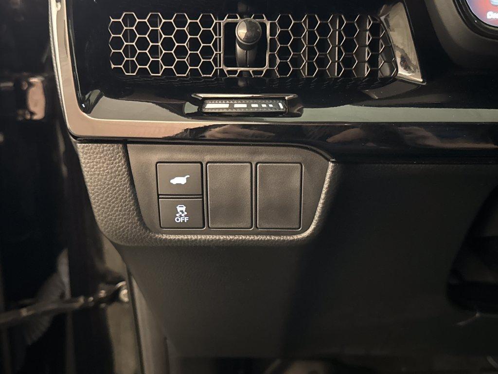 used 2024 Honda CR-V car, priced at $30,900