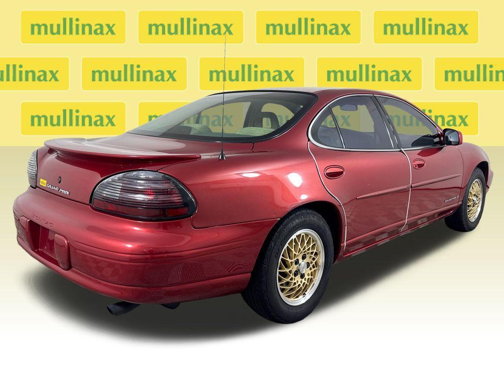 used 1998 Pontiac Grand Prix car, priced at $6,900