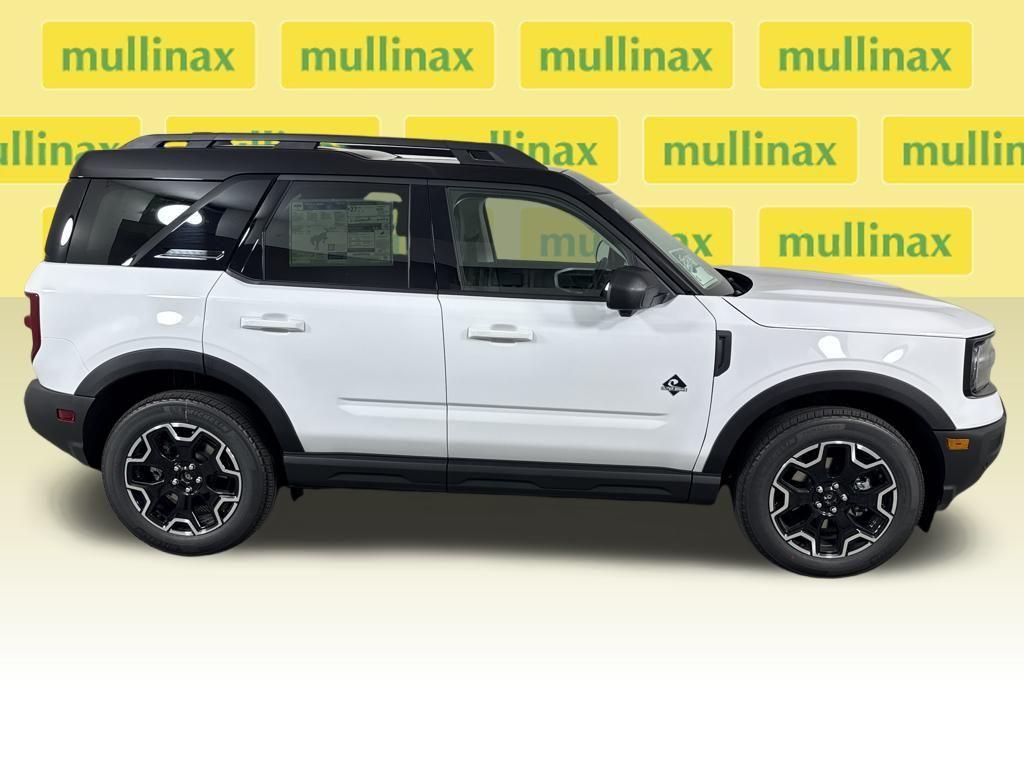 new 2025 Ford Bronco Sport car, priced at $37,515