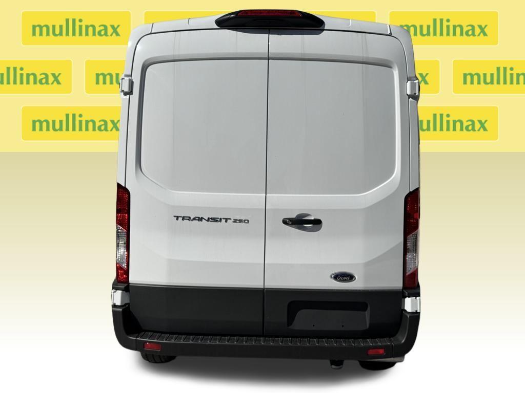 new 2025 Ford Transit-250 car