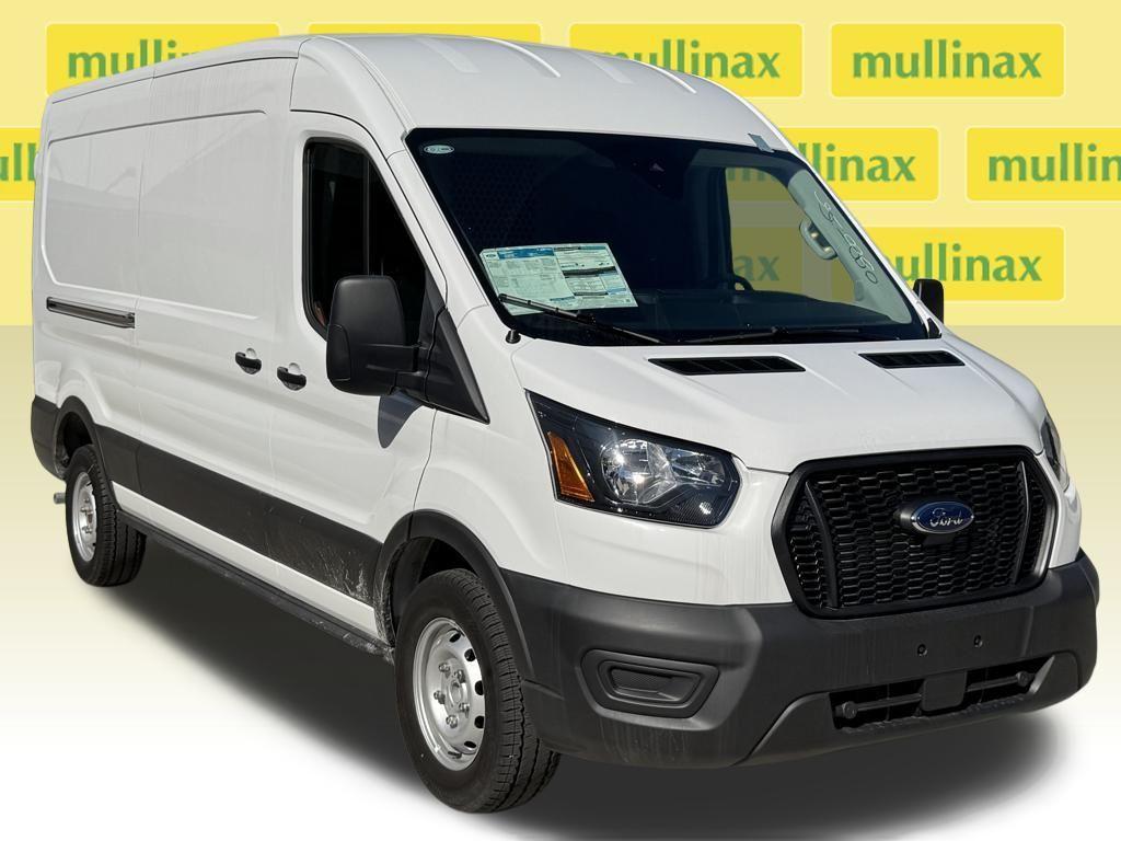 new 2025 Ford Transit-250 car