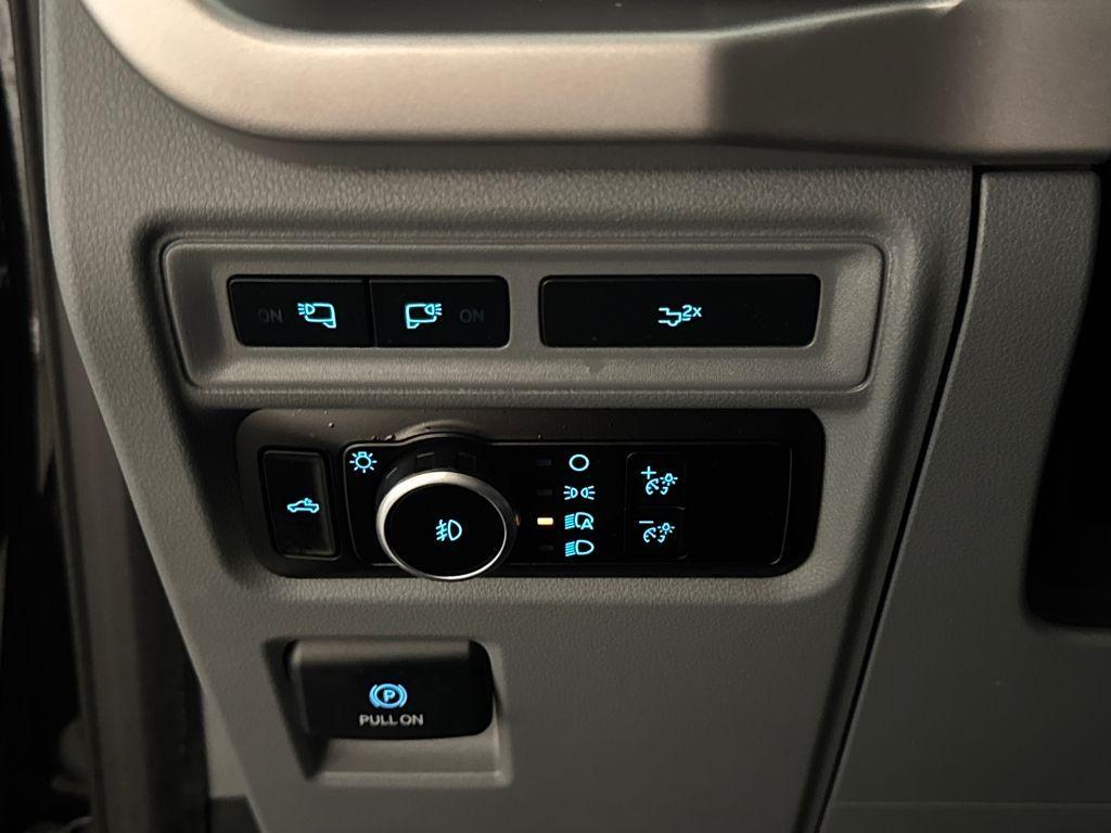 used 2023 Ford F-150 car, priced at $32,900