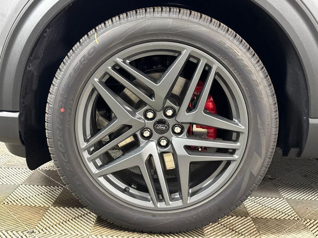 new 2026 Ford Explorer car, priced at $44,877