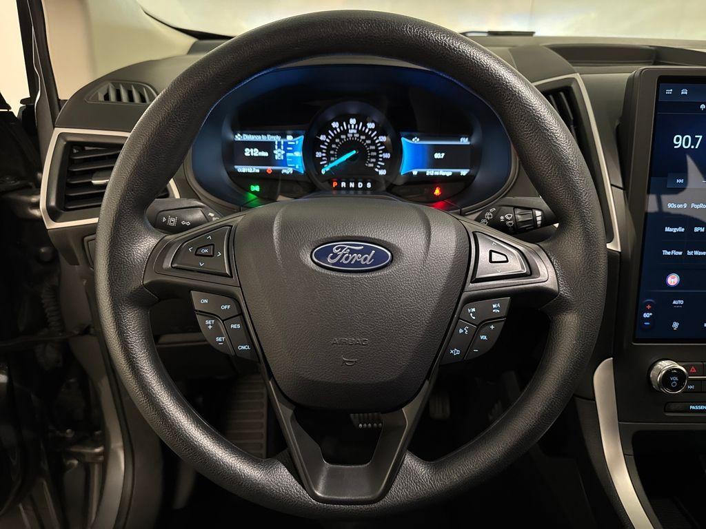 new 2024 Ford Edge car, priced at $30,755