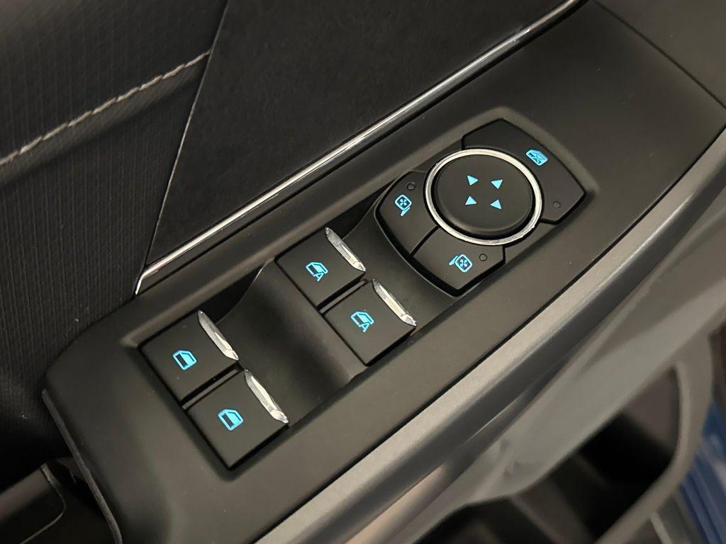 used 2025 Ford F-150 car, priced at $43,500