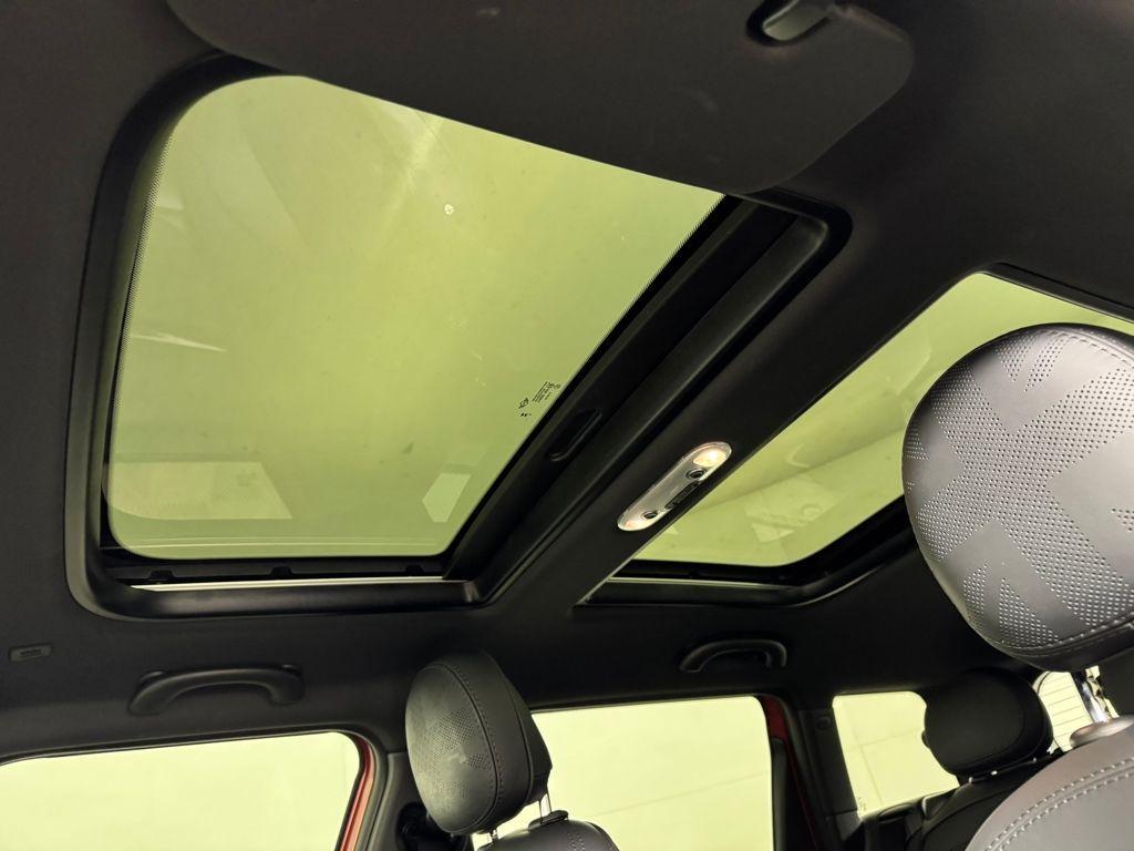 used 2024 MINI Clubman car, priced at $28,900