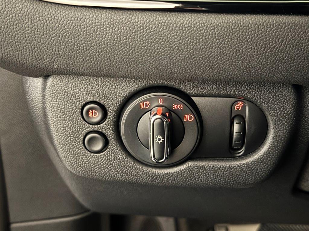 used 2024 MINI Clubman car, priced at $28,900