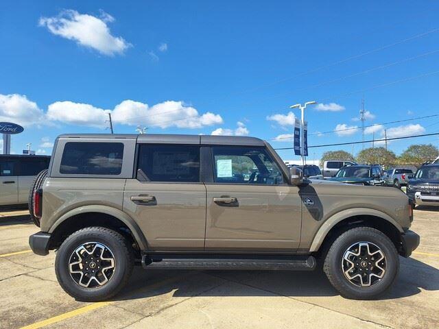 new 2025 Ford Bronco car, priced at $51,150