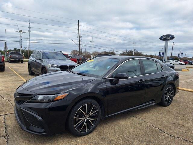 used 2023 Toyota Camry car, priced at $23,153