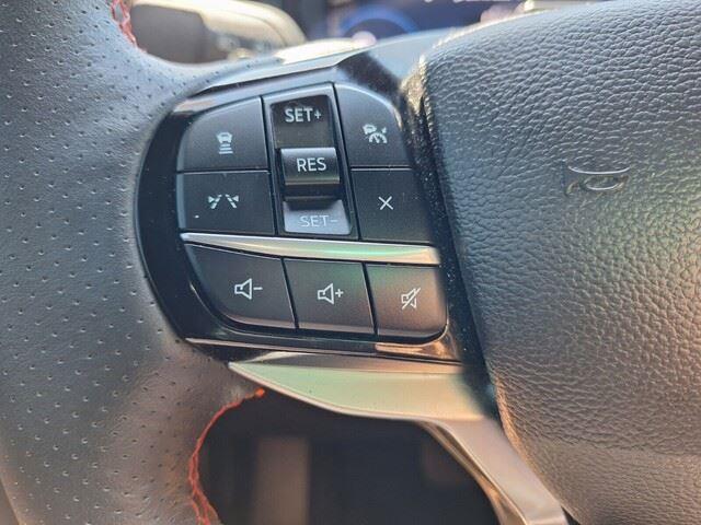 used 2025 Ford Explorer car, priced at $46,991