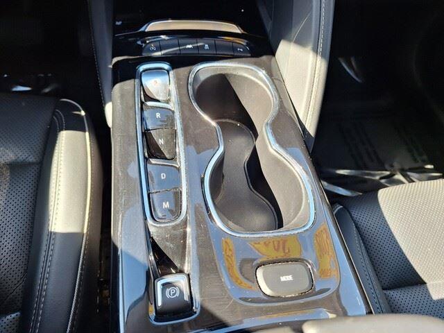 used 2023 Buick Envision car, priced at $22,666