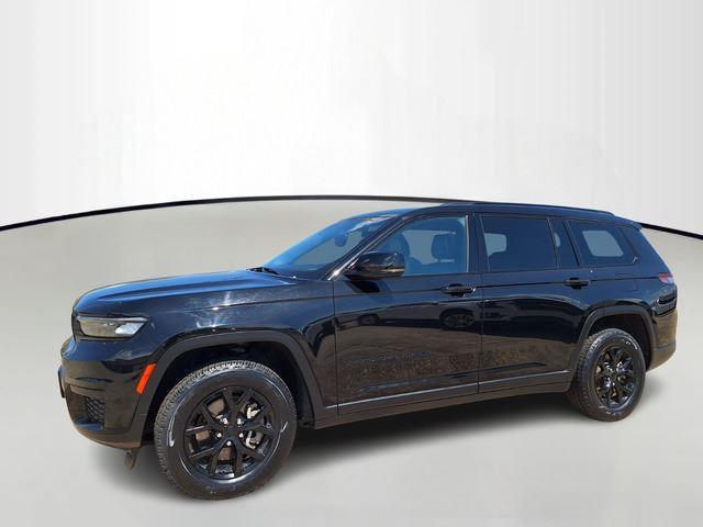 used 2024 Jeep Grand Cherokee L car, priced at $26,600