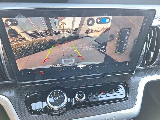 new 2025 Ford Expedition car, priced at $81,730