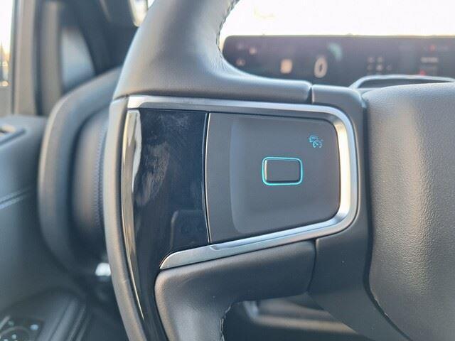 new 2025 Ford Expedition car, priced at $81,730