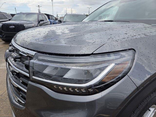 new 2026 Ford Explorer car, priced at $39,061